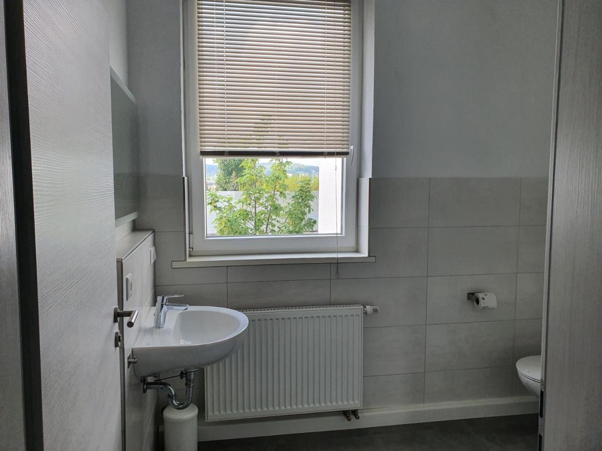 Zum Obstler - Gaststaette Und Pension Gera Exterior foto